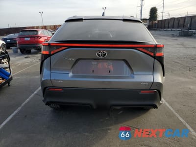 Zdjęcie 6 z 13 samochodu: 2024 TOYOTA BZ4X XLE VIN:JTMABACA5RA090083 - miniatura