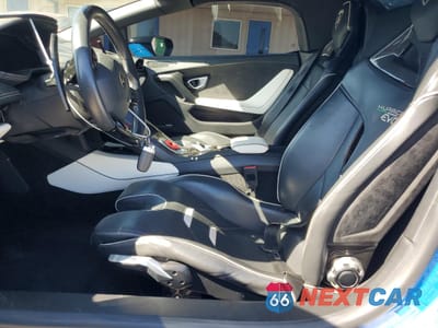 Zdjęcie 7 z 14 samochodu: 2021 LAMBORGHINI HURACAN EVO VIN:ZHWUT5ZF5MLA17050 - miniatura