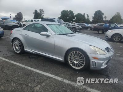 Czwarte zdjęcie samochodu z boku: 2006 MERCEDES-BENZ SLK 55 AMG VIN:WDBWK73F16F084525 - miniatura