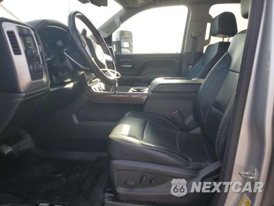 Zdjęcie 7 z 14 samochodu: 2017 GMC SIERRA K1500 SLT VIN:3GTU2NEJ7HG371657 - miniatura
