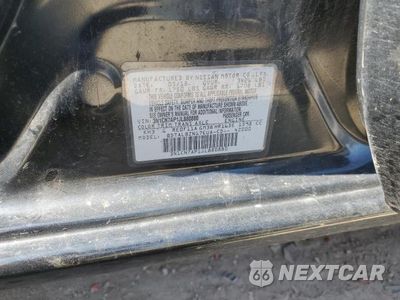 Zdjęcie 12 z 12 samochodu: 2018 NISSAN VERSA S VIN:3N1CN7AP1JL880880 - miniatura