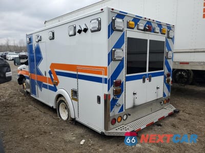 Drugie zdjęcie samochodu z przodu: 2017 FORD ECONOLINE E450 SUPER DUTY CUTAWAY VAN VIN:1FDXE4FSXHDC64987 - miniatura