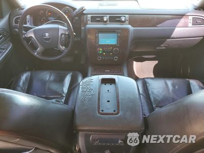 Zdjęcie 8 z 14 samochodu: 2008 GMC NEW SIERRA K1500 DENALI VIN:2GTEK638081185574 - miniatura