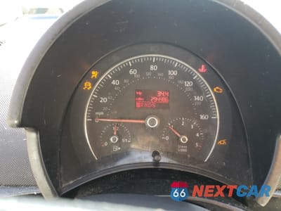 Zdjęcie 9 z 14 samochodu: 2006 VOLKSWAGEN NEW BEETLE TDI VIN:3VWPR31C36M407697 - miniatura