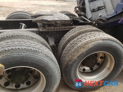 Zdjęcie 9 z 10 samochodu: 2022 VOLVO VN SEMI TRUCK VIN:4V4NC9EH3NN304731 - miniatura