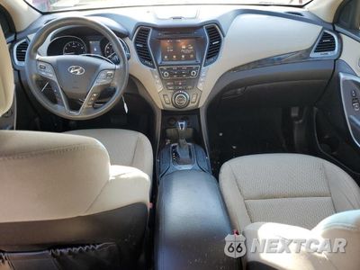 Zdjęcie 8 z 13 samochodu: 2017 HYUNDAI SANTA FE SE VIN:KM8SM4HF2HU168350 - miniatura