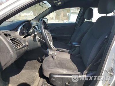 Zdjęcie 7 z 12 samochodu: 2012 CHRYSLER 200 TOURING VIN:1C3CCBBB5CN205209 - miniatura