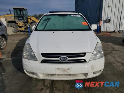 Piąte zdjęcie samochodu w środku: 2006 KIA SEDONA EX VIN:KNDMB233766096082 - miniatura