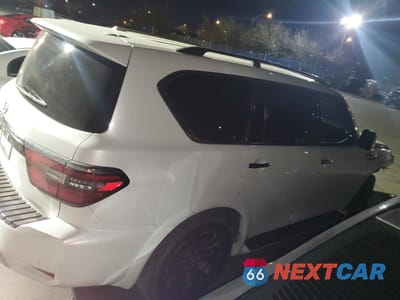 Trzecie zdjęcie samochodu z tyłu: 2021 NISSAN ARMADA SV VIN:JN8AY2AC4M9148014 - miniatura