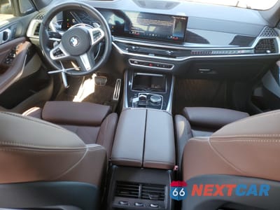 Zdjęcie 8 z 15 samochodu: 2025 BMW X5 XDRIVE40I VIN:5UX23EU0XS9W54542 - miniatura