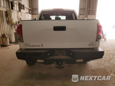 Zdjęcie 6 z 12 samochodu: 2007 TOYOTA TUNDRA CREWMAX SR5 VIN:5TFDV54147X031868 - miniatura