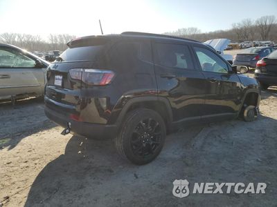 Trzecie zdjęcie samochodu z tyłu: 2025 JEEP COMPASS LATITUDE VIN:3C4NJDBN8ST527373 - miniatura