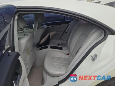 Zdjęcie 6 z 10 samochodu: 2012 MERCEDES-BENZ CLS 550 VIN:WDDLJ7DB7CA015842 - miniatura