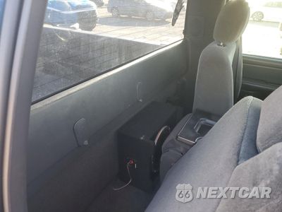 Zdjęcie 10 z 14 samochodu: 2001 CHEVROLET SILVERADO C1500 VIN:1GCEC14V91Z206648 - miniatura