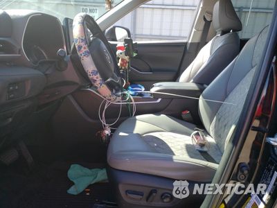 Zdjęcie 7 z 12 samochodu: 2022 TOYOTA HIGHLANDER HYBRID XLE VIN:5TDAARAH7NS511770 - miniatura