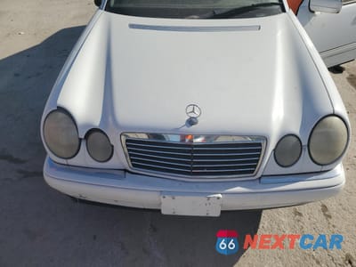 Zdjęcie 11 z 12 samochodu: 1999 MERCEDES-BENZ E 320 VIN:WDBJF65H1XA795972 - miniatura
