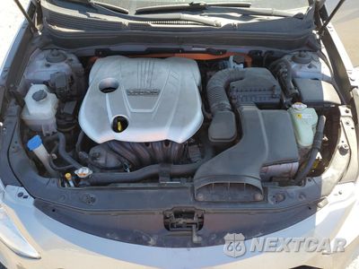 Zdjęcie 13 z 14 samochodu: 2012 HYUNDAI SONATA HYBRID VIN:KMHEC4A48CA045204 - miniatura