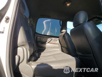 Zdjęcie 10 z 12 samochodu: 2006 TOYOTA TUNDRA DOUBLE CAB SR5 VIN:5TBDT44106S540515 - miniatura