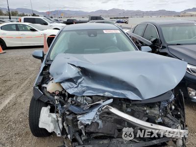 Piąte zdjęcie samochodu w środku: 2021 TOYOTA COROLLA LE VIN:5YFEPMAEXMP212600 - miniatura