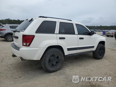 Trzecie zdjęcie samochodu z tyłu: 2006 JEEP GRAND CHEROKEE LAREDO VIN:1J4GS48KX6C178179 - miniatura