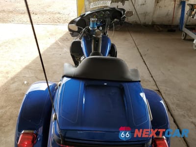 Zdjęcie 6 z 10 samochodu: 2024 HARLEY-DAVIDSON FLHTCUTG VIN:1HD1MAF18RB861909 - miniatura