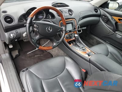 Zdjęcie 8 z 12 samochodu: 2004 MERCEDES-BENZ SL 500 VIN:WDBSK75F14F082802 - miniatura