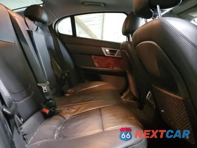 Zdjęcie 10 z 12 samochodu: 2015 JAGUAR XF 2.0T PREMIUM VIN:SAJWA0FS6FPU66517 - miniatura