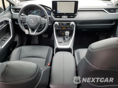 Zdjęcie 8 z 16 samochodu: 2024 TOYOTA RAV4 XLE PREMIUM VIN:2T3B6RFV5RW076126 - miniatura