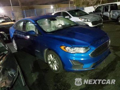 Czwarte zdjęcie samochodu z boku: 2019 FORD FUSION SE VIN:3FA6P0LU7KR277239 - miniatura