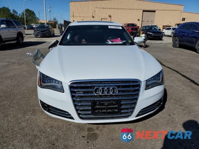 Piąte zdjęcie samochodu w środku: 2012 AUDI A8 L QUATTRO VIN:WAURVAFD7CN009257 - miniatura