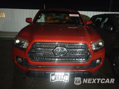 Piąte zdjęcie samochodu w środku: 2017 TOYOTA TACOMA DOUBLE CAB VIN:5TFCZ5AN3HX050386 - miniatura