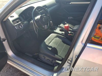 Zdjęcie 7 z 12 samochodu: 2014 VOLKSWAGEN PASSAT S VIN:1VWAT7A32EC031931 - miniatura