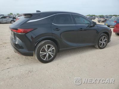 Trzecie zdjęcie samochodu z tyłu: 2024 LEXUS RX 350 PREMIUM VIN:JTJCHMAA1R2011446 - miniatura