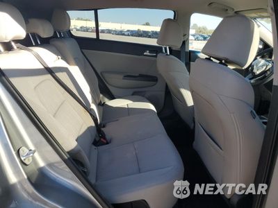 Zdjęcie 12 z 15 samochodu: 2020 KIA SPORTAGE LX VIN:KNDPM3AC2L7838006 - miniatura