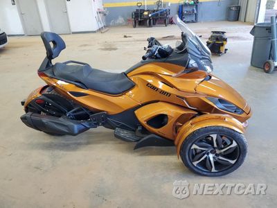 2014 CAN-AM SPYDER ROADSTER ST 2BXNCBC1XEV000413 - główne zdjęcie licytacji z USA - miniatura