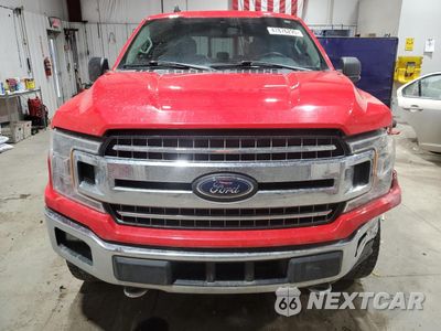 Piąte zdjęcie samochodu w środku: 2019 FORD F150 SUPERCREW VIN:1FTFW1E43KKC15809 - miniatura