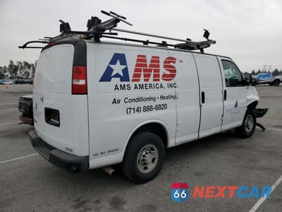 Trzecie zdjęcie samochodu z tyłu: 2017 CHEVROLET EXPRESS G3500 VIN:1GCZGGFF3H1192317 - miniatura