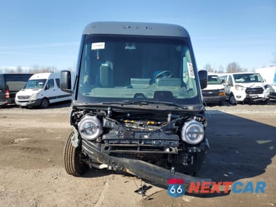 Piąte zdjęcie samochodu w środku: 2022 RIVIAN EDV 700 VIN:7FCEHDB73NN004984 - miniatura