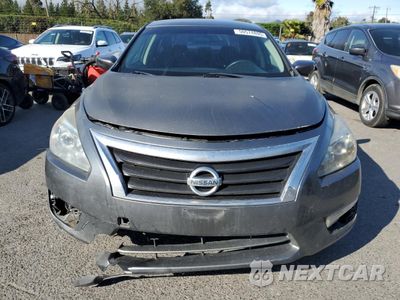 Piąte zdjęcie samochodu w środku: 2014 NISSAN ALTIMA 2.5 VIN:1N4AL3AP3EN358069 - miniatura