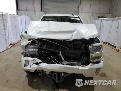 Piąte zdjęcie samochodu w środku: 2017 CHEVROLET SILVERADO K1500 LTZ VIN:3GCUKSEC1HG415961 - miniatura