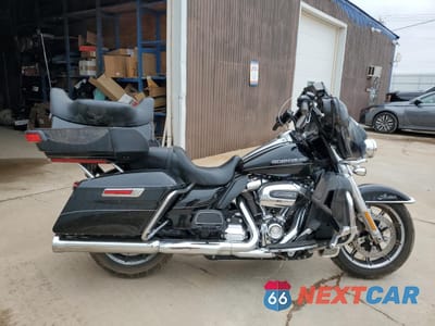 2017 HARLEY-DAVIDSON FLHTK ULTRA LIMITED 1HD1KED18HB687287 - główne zdjęcie licytacji z USA - miniatura