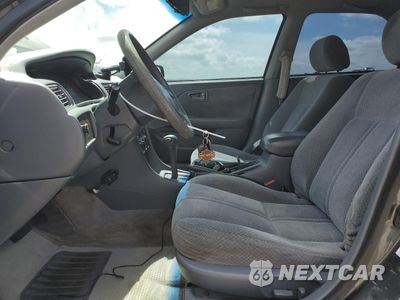 Zdjęcie 8 z 15 samochodu: 2000 TOYOTA CAMRY CE VIN:4T1BG22K9YU735137 - miniatura