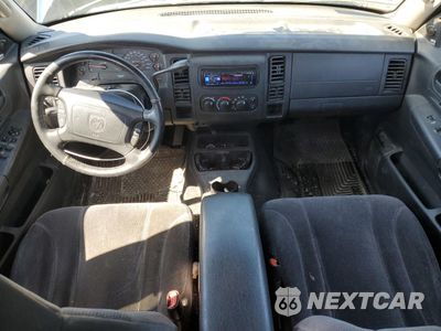Zdjęcie 8 z 12 samochodu: 2016 DODGE DAKOTA QUAD SLT VIN:1B7HL48N02S620632 - miniatura