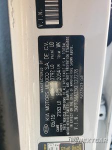 Zdjęcie 12 z 12 samochodu: 2019 KIA FORTE GT LINE VIN:3KPF34AD3KE127278 - miniatura