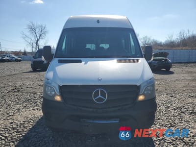 Piąte zdjęcie samochodu w środku: 2015 MERCEDES-BENZ SPRINTER 2500 VIN:WD4PE8CC9F5989812 - miniatura