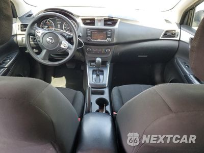 Zdjęcie 8 z 15 samochodu: 2018 NISSAN SENTRA S VIN:3N1AB7AP9JY267540 - miniatura