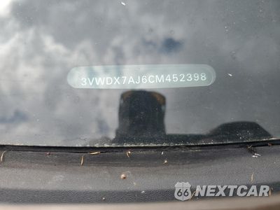 Zdjęcie 13 z 13 samochodu: 2012 VOLKSWAGEN JETTA SE VIN:3VWDX7AJ6CM452398 - miniatura