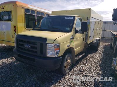2019 FORD ECONOLINE E450 SUPER DUTY CUTAWAY VAN 1FDXE4FS6KDC22534 - główne zdjęcie licytacji z USA - miniatura