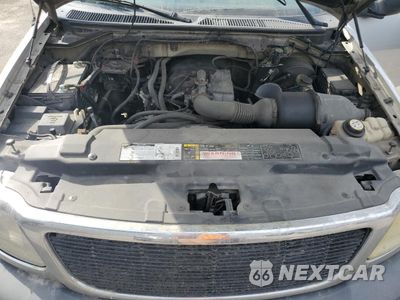 Zdjęcie 11 z 12 samochodu: 2001 FORD F150 VIN:2FTZX17201CB04420 - miniatura