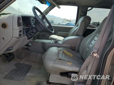 Zdjęcie 7 z 12 samochodu: 1999 GMC SUBURBAN K2500 VIN:1GDGK26J6XJ777755 - miniatura